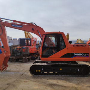 Excavadora hidráulica sobre orugas Doosan DH150LC 14T usada con componentes de motor y engranaje - Product Image 1