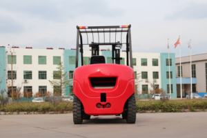 Una carretilla elevadora diésel de servicio pesado de <span class=keywords><strong>10</strong></span> toneladas, equipada con un motor Chaocai, un mástil de 3 metros de dos etapas y una hidráulica de 1,52 metros - Product Image 3