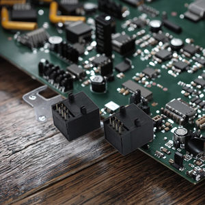 Conector Ethernet <span class=keywords><strong>de</strong></span> 90 grados integrado <span class=keywords><strong>de</strong></span> 8 puertos Módulo Magjack RJ45 Montaje en panel JISJACK G71E0168X2AEU - Product Image 2