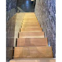 Bandes de roulement d'escalier en bois flottant personnalisées Bandes de roulement d'escalier en bois d'acacia Supports d'escalier d'intérieur en bois modernes de luxe