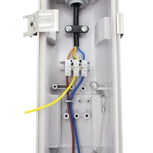 Luminaria LED Tri-Proof con Garantía de 5 Años, IP65, 1.5M, 60W, 8000LMS, 4000K, 200-240Vac, Lente de PC Esmerilada, Sin Parpadeo - Product Image 3