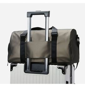 Sac de sport de yoga au design nouveau, grande capacité, sac de sport portable, sac de voyage imperméable avec compartiment pour chaussures - Product Image 5