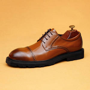 Chaussures habillées brillantes en cuir véritable pour hommes, bout rond, à lacets, semelle extérieure en caoutchouc antidérapante, toutes saisons, couleur unie, chaussures de mariage - Product Image 1