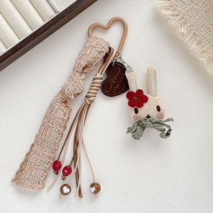 Porte-clés Lapin en Tissu Adorable, Breloque de Sac Fleur Tricotée Vintage, Pendentif de Sac Fait Main avec Mousqueton Cœur, Accessoire Cadeau <span class=keywords><strong>pour</strong></span> Femme - Product Image 2