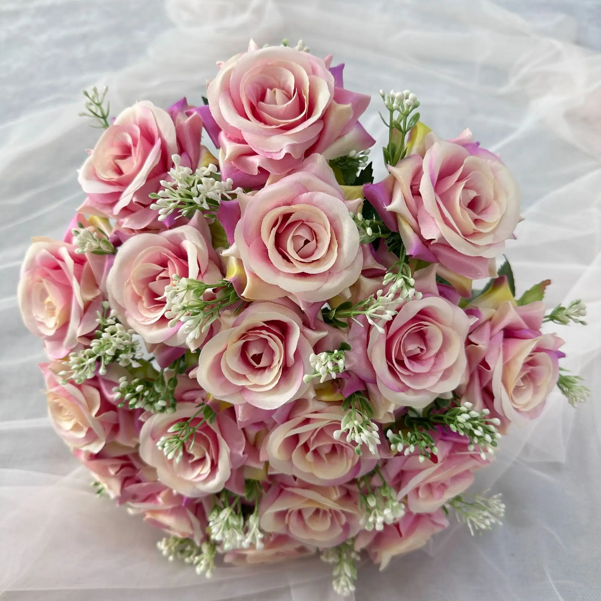 Nuevo diseño de alta calidad 18 cabezas ramo de rosas Flor de seda rojo boda novia ramo hogar Interior florero decoración DIY.