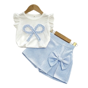 <span class=keywords><strong>Abbigliamento</strong></span> Estivo Coreano 2026 per Ragazze, Completo Due Pezzi con Gilet Senza Spalline a Fiori 3D e Gonna Spacco, <span class=keywords><strong>Abbigliamento</strong></span> Casual per Bambini, Vendita all'Ingrosso - Product Image 4