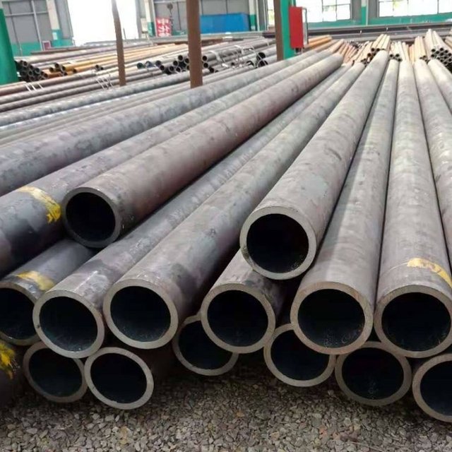 ASTM A53 Gr.B Hot Rolled Seamless Carbon Steel Pipe 21.3-219mm SCH40 API Certified for Boiler & Fluid Applications