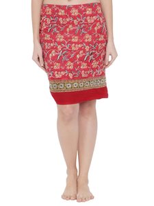 Sarong en coton imprimé à la main de haute qualité pour femmes, léger, idéal comme paréo de bikini, pour la plage et les vacances d'été - Product Image 3