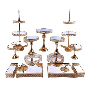 Juego de Soportes Cuadrados de Metal Dorado de Lujo para Tartas, 15 Piezas - Modernos Soportes Elevados para Exhibición de Postres en Bodas, Fiestas, Cumpleaños y Decoración de Mesas para Eventos - Product Image 5