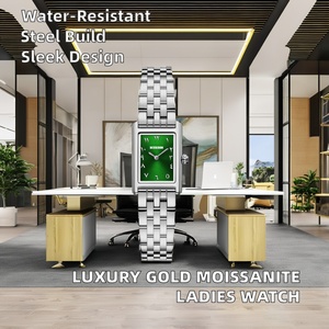 Montre-bracelet de luxe pour femme en acier inoxydable avec cadran arabe carré vert élégant, mouvement à quartz, personnalisable avec nom en or - Product Image 5