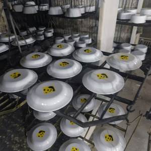 Sartén Portátil de Hierro Fundido Esmaltado Antiadherente para Acampar, Picnic, Compatible con Estufa de Gas - Product Image 5