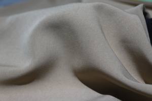 Shaoxing Lizabella poliestere e Spandex tessuto tinta unita tessuti per abbigliamento - Product Image 5