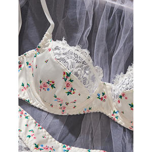 Hochwertige Damen-BH-Slip-Sets mit Blumenmuster, gestrickter Bikini, Spitze, süßer pastoraler Stil, Bügel-BH, 2-teiliges Set - Product Image 2