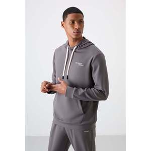 Ensemble de survêtement gris foncé pour homme, coupe confortable, sweat à capuche et pantalon décontractés en coton pour adultes - Product Image 4