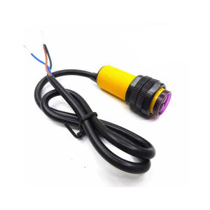Sensor Fotoeléctrico Infrarrojo de Alta Calidad E18-D80NK para Evitar Obstáculos, Interruptor de Proximidad con Rango de Detección Ajustable de 3-80cm - Product Image 2