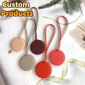 Porte-clés rond en cuir PU, pendentif pour sac à main femme, cadeau, breloque pour sac de voyage, accessoires de sac DIY - Product Image 1