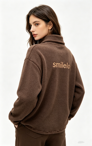 Felpa Oversize da Donna Personalizzata di Alta Qualità con Logo Ricamato e Cerniera 1/4 in Metallo per l'Inverno - Product Image 6