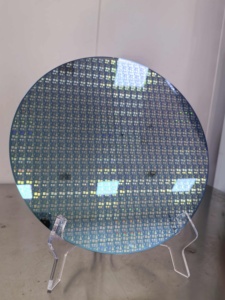 6-12 Inch <strong>Silicon</strong> <strong>Wafer</strong> Chip Display Sample NG Test <strong>Wafer</strong> Semiconductor Souvenir Decoration Gift - Product Image 2