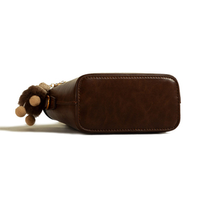Sac à bandoulière ZENOS élégant en cuir texturé, design tendance, polyvalent, pour le quotidien et les cosmétiques - Product Image 6
