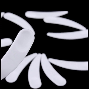 Spatole cosmetiche con cucchiaio in pp crema bianca instock a basso prezzo all'ingrosso con spatola in plastica con stampa di seta - Product Image 6