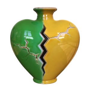 Botella de Vino Decorativa de Cerámica en Forma de Corazón Verde y <span class=keywords><strong>Amarillo</strong></span> con Diseño Craquelado, Calidad Premium Personalizable para Pedidos al por Mayor - Product Image 1