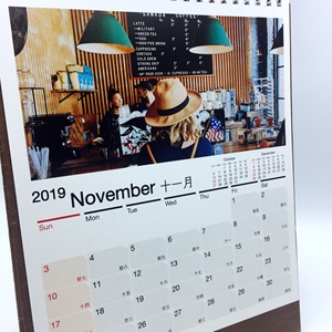 Các Nhà máy cung cấp <span class=keywords><strong>2025</strong></span> tường lịch với tùy chỉnh vàng dập hoặc UV - Product Image 5