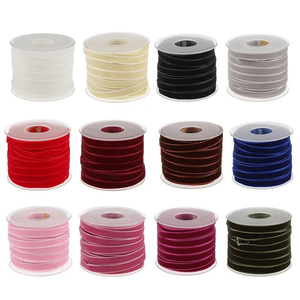 Rollo de <span class=keywords><strong>cinta</strong></span> de <span class=keywords><strong>terciopelo</strong></span> azul de 20 mm al por mayor cintas de satén de un solo lado personalizadas elásticas <span class=keywords><strong>cinta</strong></span> de nailon 100% - Product Image 1
