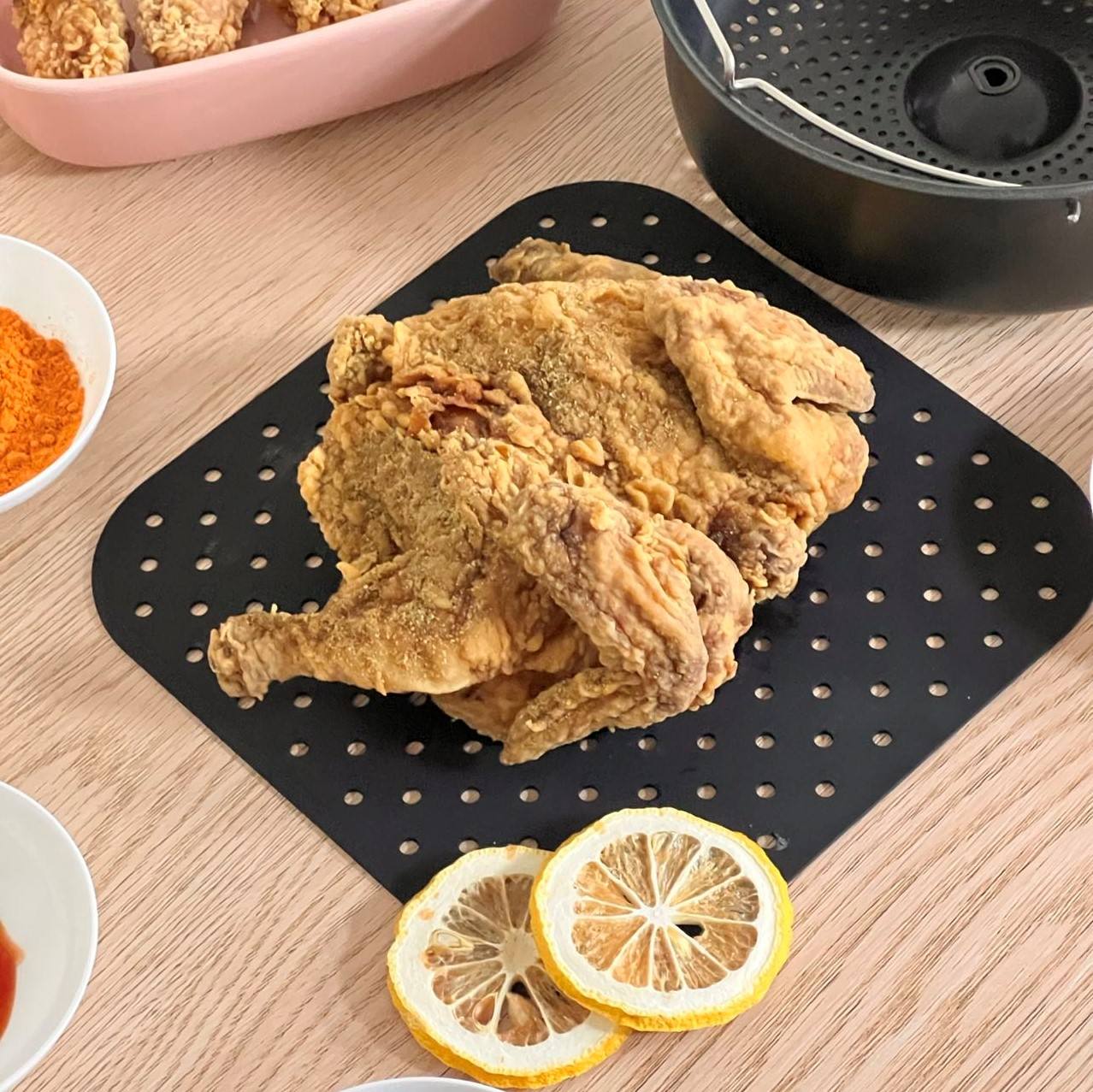 สี่เหลี่ยมสีดำ