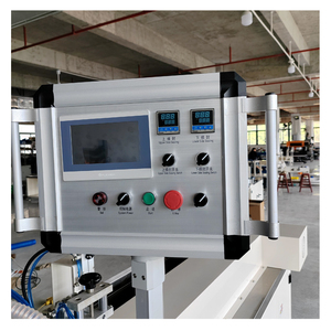 Machine semi-automatique de fabrication de serviettes hygiéniques Machine à emballer <span class=keywords><strong>les</strong></span> serviettes hygiéniques pour <span class=keywords><strong>femmes</strong></span> - Product Image 4