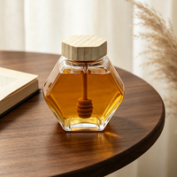 Pot à miel hexagonal en verre couleur personnalisée avec cuillère à miel en bois intégrée, pot à miel de qualité alimentaire avec couvercle en bambou, emballage pour miel