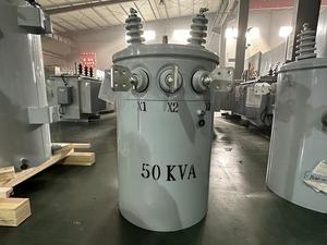 Transformador de Distribución de Alto Rendimiento de 13.8KV 240V/480V 100KVA, Sumergido en Aceite, Monofásico, Montado en Poste, D11 Industrial - Product Image 3
