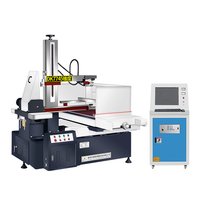 Machine de découpe à fil CNC automatique haute vitesse DK7745 avec composants de moteur de précision, précision 0,015 mm, plan de travail 860x600