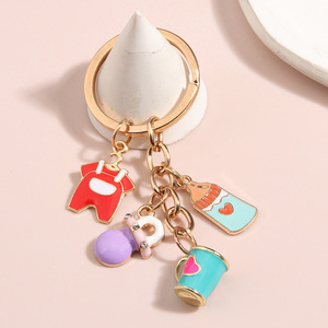 Llavero esmaltado con forma <span class=keywords><strong>de</strong></span> botella <span class=keywords><strong>de</strong></span> leche para hombre y <span class=keywords><strong>mujer</strong></span>, llavero con forma <span class=keywords><strong>de</strong></span> tetina, taza <span class=keywords><strong>de</strong></span> corazón, <span class=keywords><strong>ropa</strong></span> <span class=keywords><strong>de</strong></span> bebé, regalo para niño, joyería hecha a mano - Product Image 4