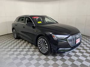 E-tron AWD 4x4 SUV 2020 Usado en Buen Estado, Automático, Asientos de Cuero, Volante a la Izquierda, Precio de Mayoreo - Product Image 5