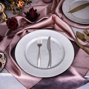 Assiettes de présentation or/argent personnalisées de luxe 33cm acrylique ou verre paramètres de table décoratifs assiette en plastique de mariage - Product Image 1
