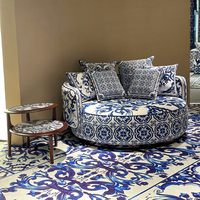 Canapé rond en tissu bleu et blanc haut de gamme, canapé d'amour, mobilier de villa moderne de luxe, canapé d'amour rond