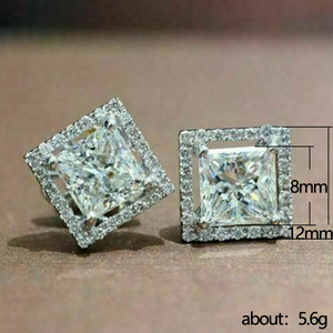 Orecchini a bottone quadrilaterali minimalisti per donna, gioielli geometrici scintillanti alla moda. - Product Image 3