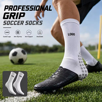 Chaussettes de football antidérapantes personnalisées avec logo, respirantes, anti-transpiration, soutien de la voûte plantaire, mi-mollet, en caoutchouc, pour la vente en gros