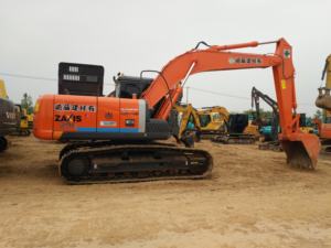 Excavadora usada Hitachi ZX120 de segunda mano, máquina de alta calidad de 20 toneladas, origen japonés 100% con bomba hidráulica Hitachi a la venta - Product Image 3