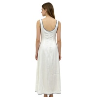 Robe longue de plage blanche personnalisée, col carré, passepoil contrastant, sans manches, taille à nouer, fente avant – Fabrication OEM/ODM