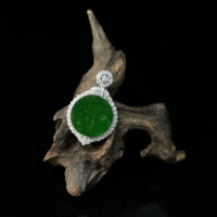 Pendentif en jadéite birmane de qualité supérieure, de grade A, rond, de haute qualité, bijoux en jadéite pour femmes (certifié NGTC)
