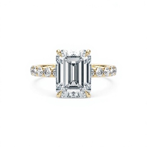 Anillo de Compromiso de Lujo para Mujer en Oro de 14 Quilates con Diamante Cultivado en Laboratorio de Corte Esmeralda de 3.50 CTW, Halo Oculto y Tallo con Pavé de Diamantes - Product Image 2