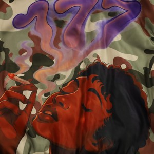 Giacca Bomber Corta <span class=keywords><strong>con</strong></span> Zip e Stampa Personalizzata a Motivo Mimetico, Cappotto da Pilota <span class=keywords><strong>con</strong></span> Ricamo, Giacca da Volo in Nylon <span class=keywords><strong>con</strong></span> Colletto in <span class=keywords><strong>Pelliccia</strong></span> per <span class=keywords><strong>Uomo</strong></span> - Product Image 4