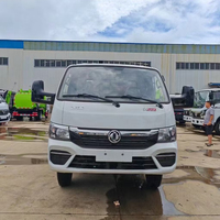 Camion Compacteur à Ordures Dongfeng 4x2 Prix Usine Grande Capacité Conception Durable Idéal pour les Opérations d'Assainissement Urbain