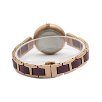 Montre pour homme personnalisable fabriquée à Shenzhen, mouvement à quartz Seiko, cadran de 32 mm, acier inoxydable, décontractée, pour affaires, résistante à l'eau