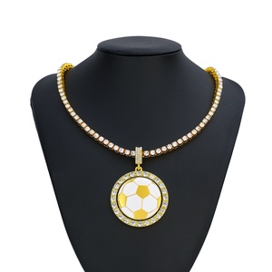 Pendentif Football Goutte d'Huile Rotatif 45mm Hip-Hop Personnalisé pour Collier en Bambou Commémoratif – Vente Chaude Europe et <span class=keywords><strong>Amérique</strong></span> <span class=keywords><strong>du</strong></span> <span class=keywords><strong>Nord</strong></span> - Product Image 3