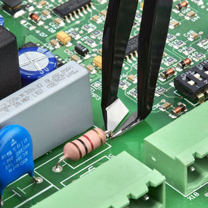 Pinzas de corte Knipex ESD con punta lisa, mango de acero inoxidable no magnético, para fabricación de productos electrónicos - Product Image 1