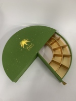 Boîte de dattes en chocolat en forme de demi-lune, vente en gros d'usine, boîtes à fruits secs, emballage cadeau vert personnalisé pour snacks, avec tiroir