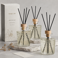Diffuseur de parfum d'ambiance AIKUN 200ml, design minimaliste de luxe, ensemble de diffuseur à bâtonnets en céramique aux huiles essentielles naturelles pour la décoration intérieure et les cadeaux