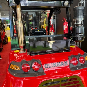 Montacargas OLINMAN de Alta Calidad, Nuevo, de 3, 3.5 y 5 Toneladas, 4x4 Todoterreno, Diésel, Fabricado en China - Product Image 4